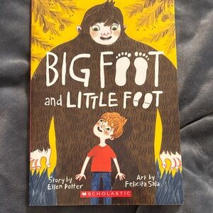 Scholastic Bigfoot and Little Foot Book - Yellow and Red Cover